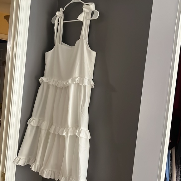 White Tie Top Dress - Picture 3 of 4